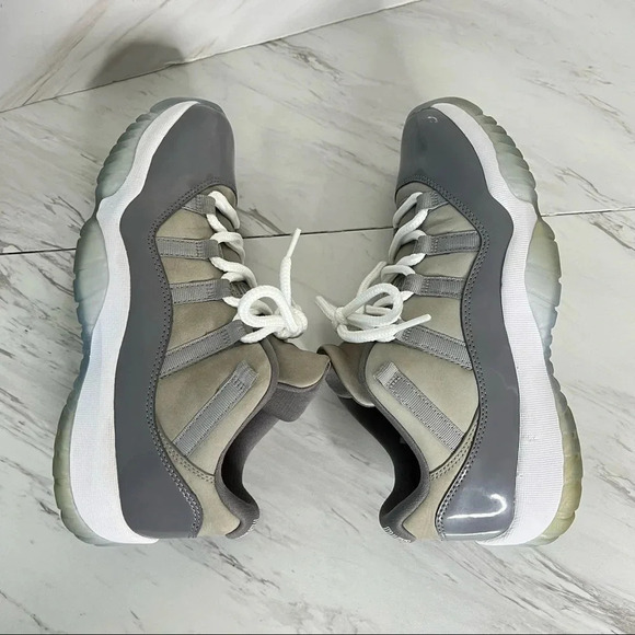 Air Jordan 11 Retro Low Top Sneaker Shoes Size 8 Cool Grey White 2018 Release